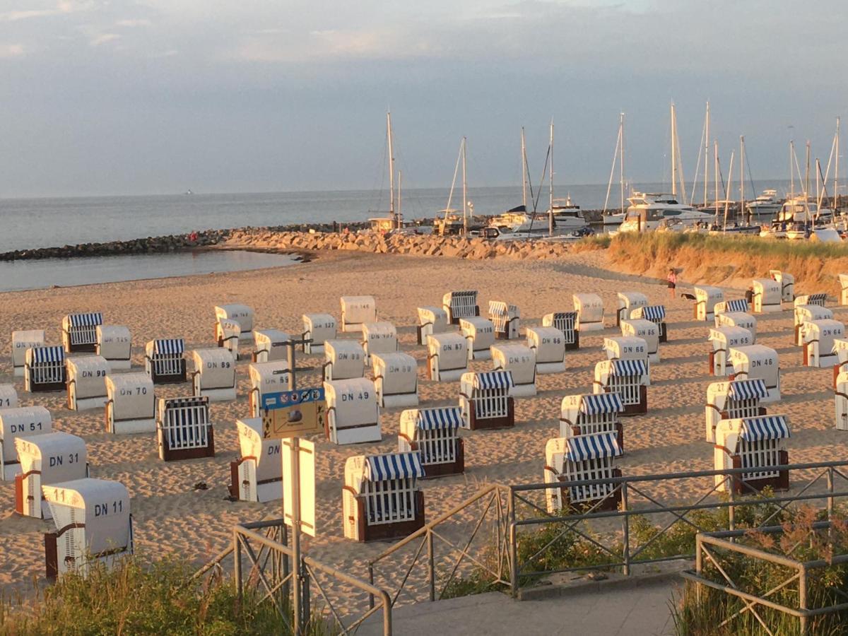 Fewo Strandstrasse - Fuehrt Auf Die Schoene Ostsee-Seebruecke Ostseebad Kühlungsborn Exteriér fotografie